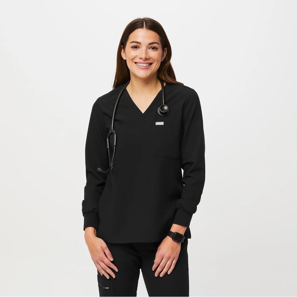 Women's Catarina™ Long-Sleeved Scrub Top